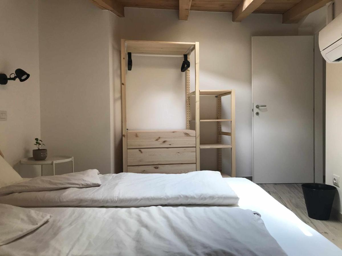 Appartamento "Via Ferrata" Mori Bagian luar foto